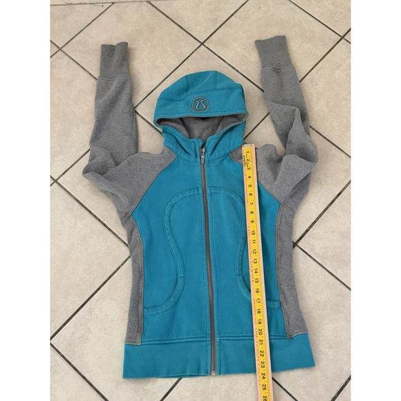 LULULEMON OASIS SCUBA HOODIE JACKET BLUE AND GRAY COLOR SIZE 8 PTP 18” - Picture 7 of 9